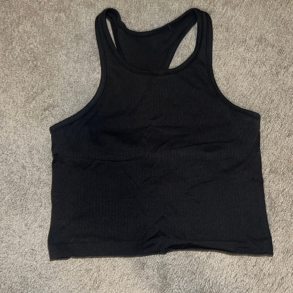 Lululemon black tank